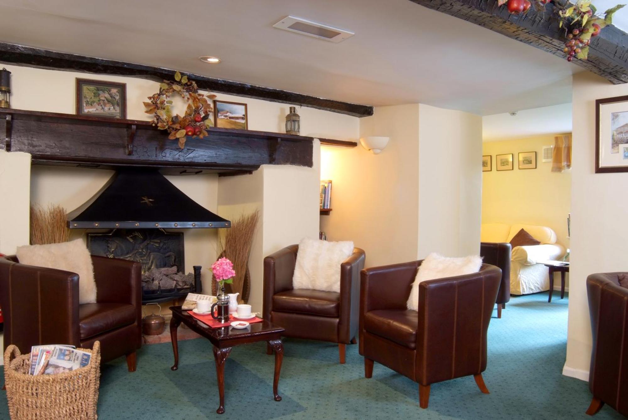 Tumbling Weir Hotel Ottery St Mary Exteriör bild